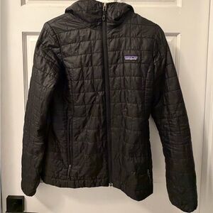 Patagonia Black Quilted Jacket with Hood